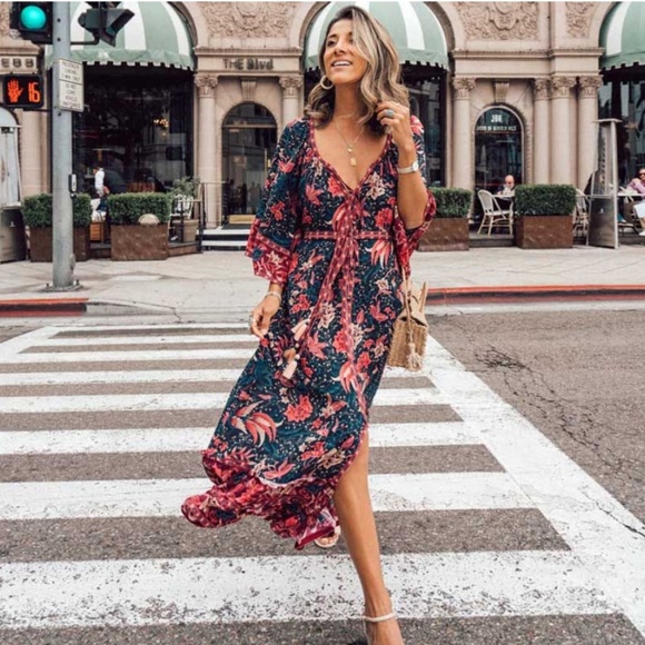 Bellanblue Dresses & Skirts - BOHO Chic FLORAL Print dress